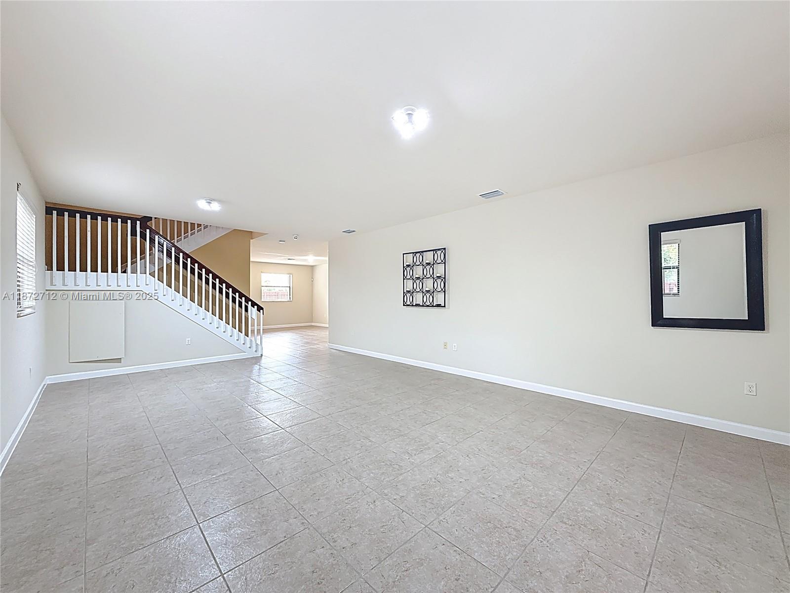 SILVER PALM EAST SECTION - Residential