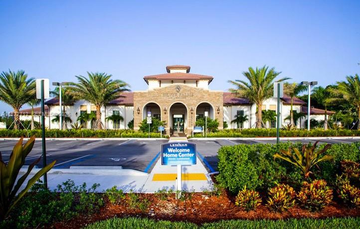 SILVER PALM EAST SECTION - Residential