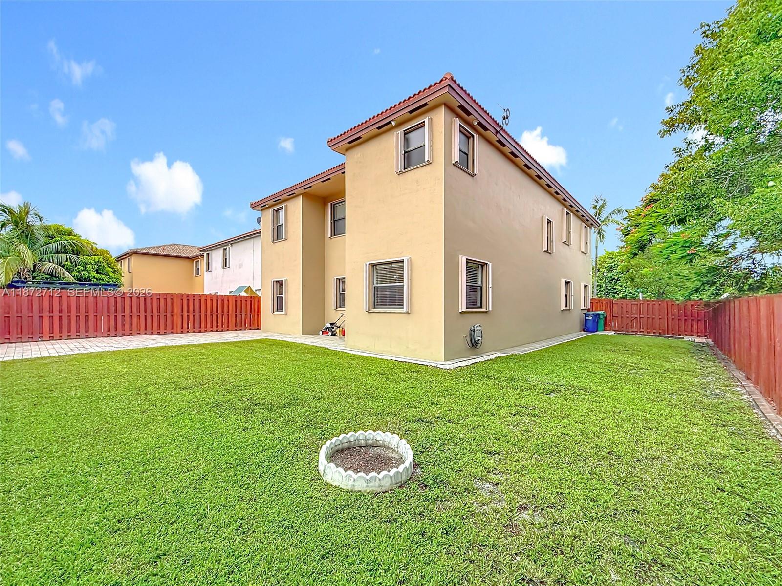 SILVER PALM EAST SECTION - Residential