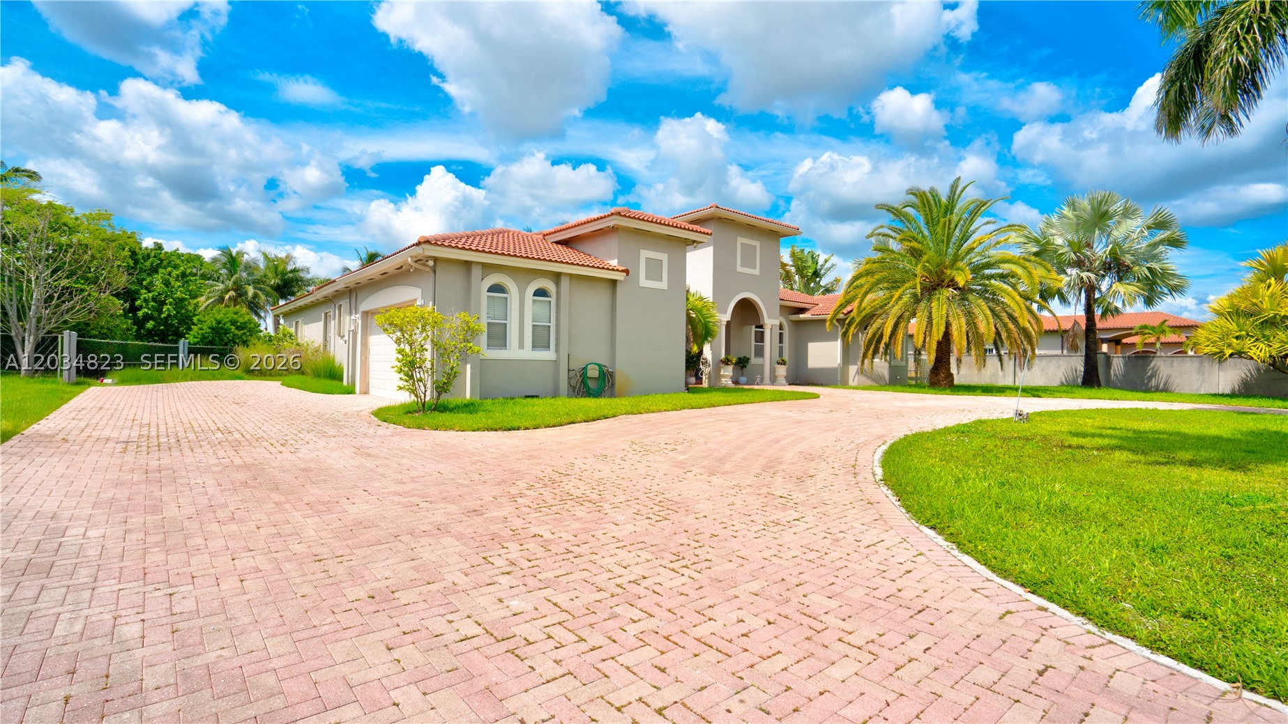 9810 NW 137th St