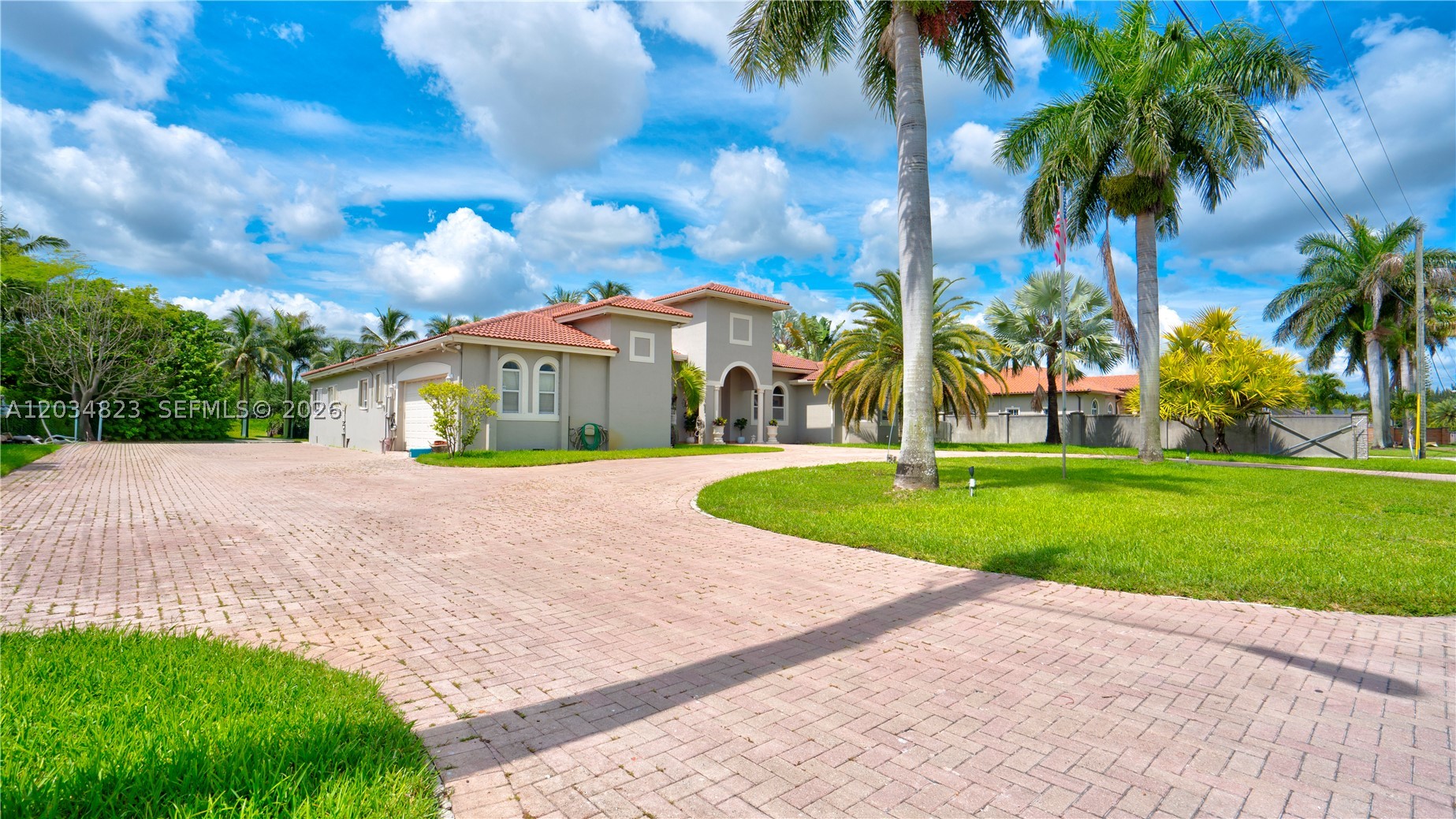9810 NW 137th St