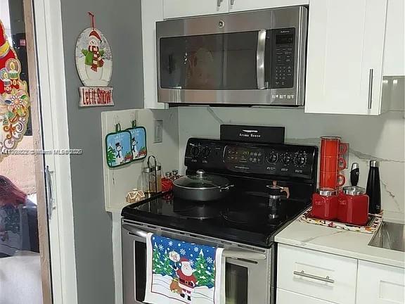 WEST POINCIANA VILLAS CON - Residential