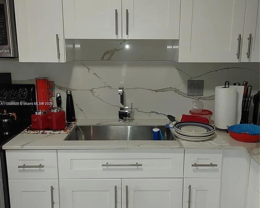 WEST POINCIANA VILLAS CON - Residential