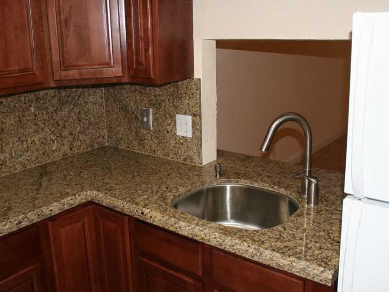 VILLAS OF PINECREST CONDO - Residential Lease