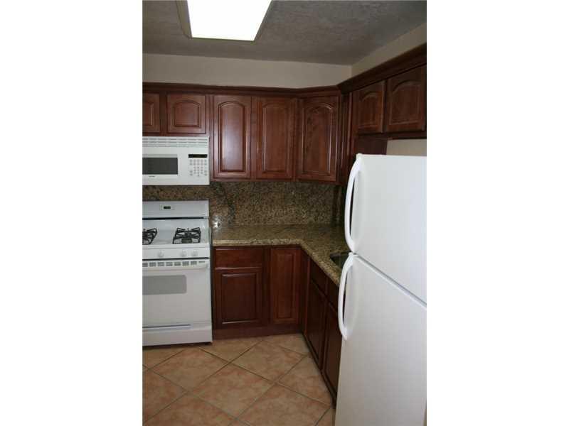 VILLAS OF PINECREST CONDO - Residential Lease