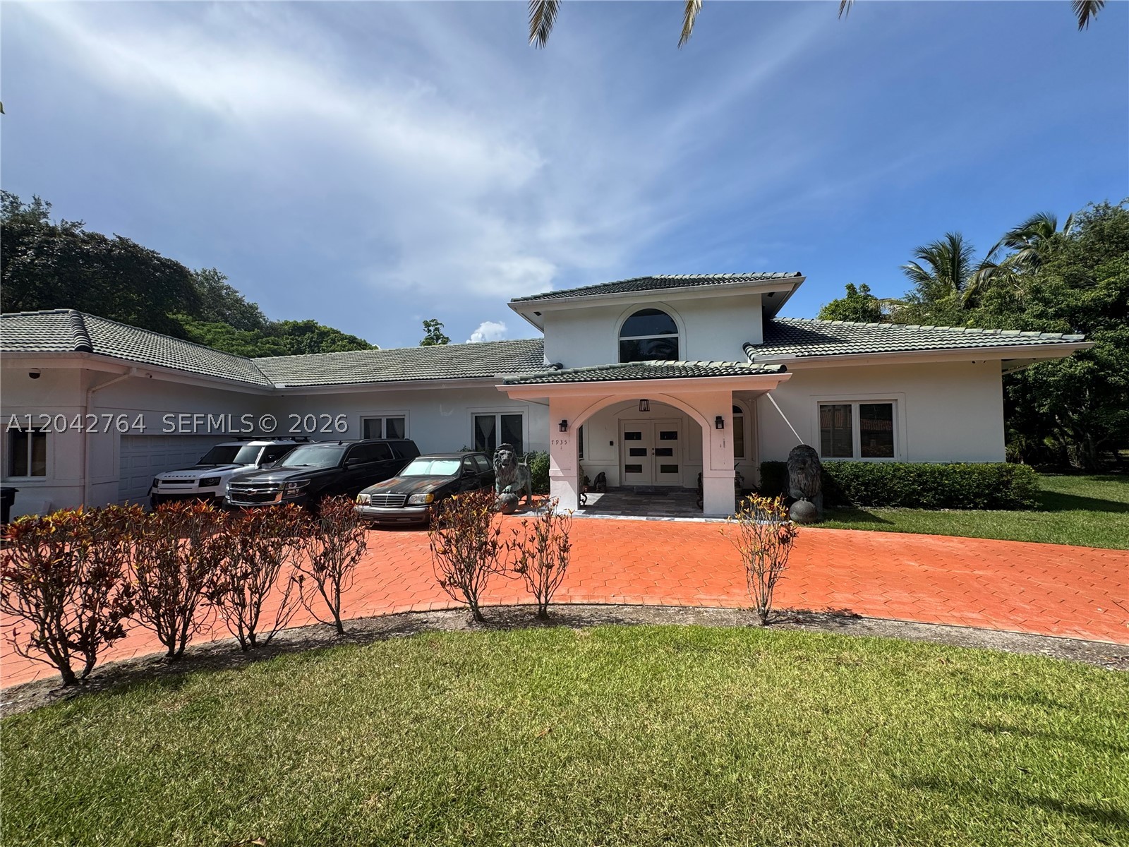 Photo 1 of 3 — 7935 SW 128th St, Pinecrest, FL 33156