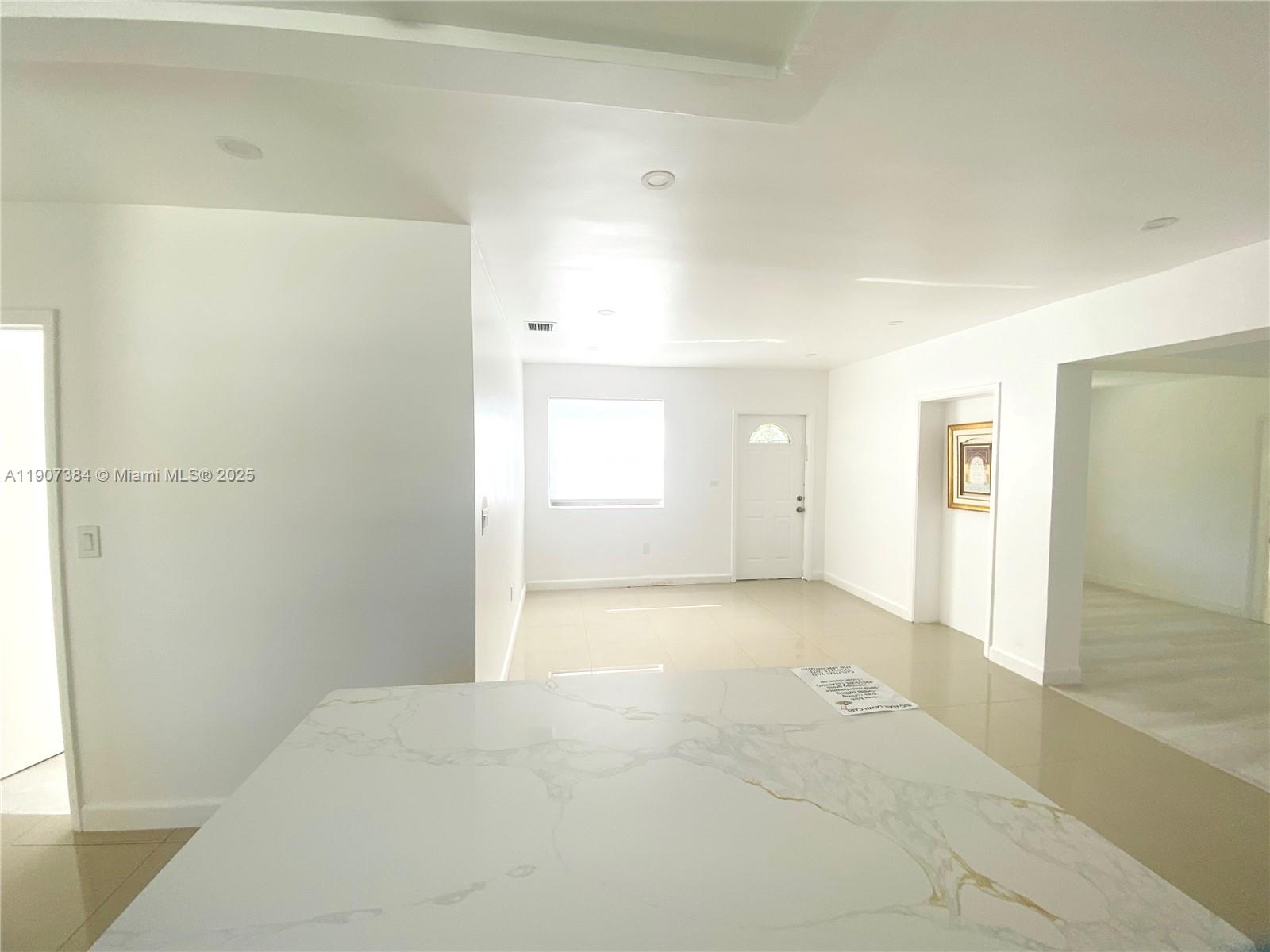 1ST ADDN TO PANULETA GARD - Residential Lease