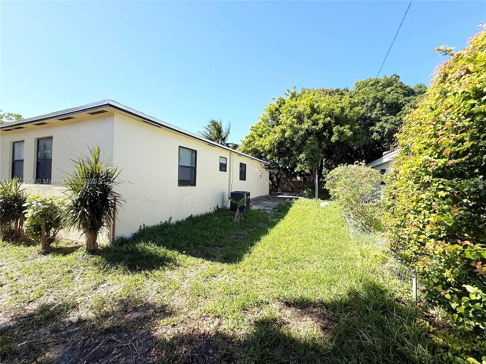 1ST ADDN TO PANULETA GARD - Residential Lease