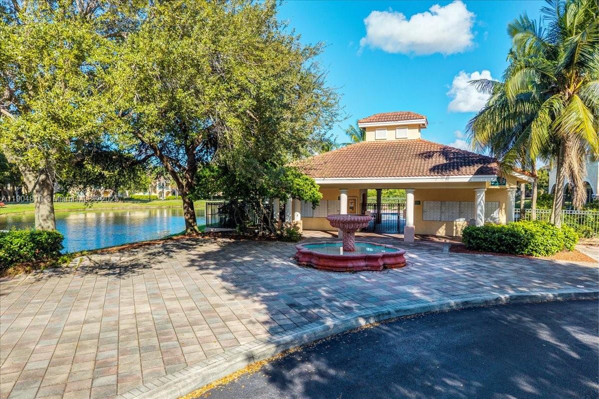 AVENTINE AT MIRAMAR CONDO - Residential Lease