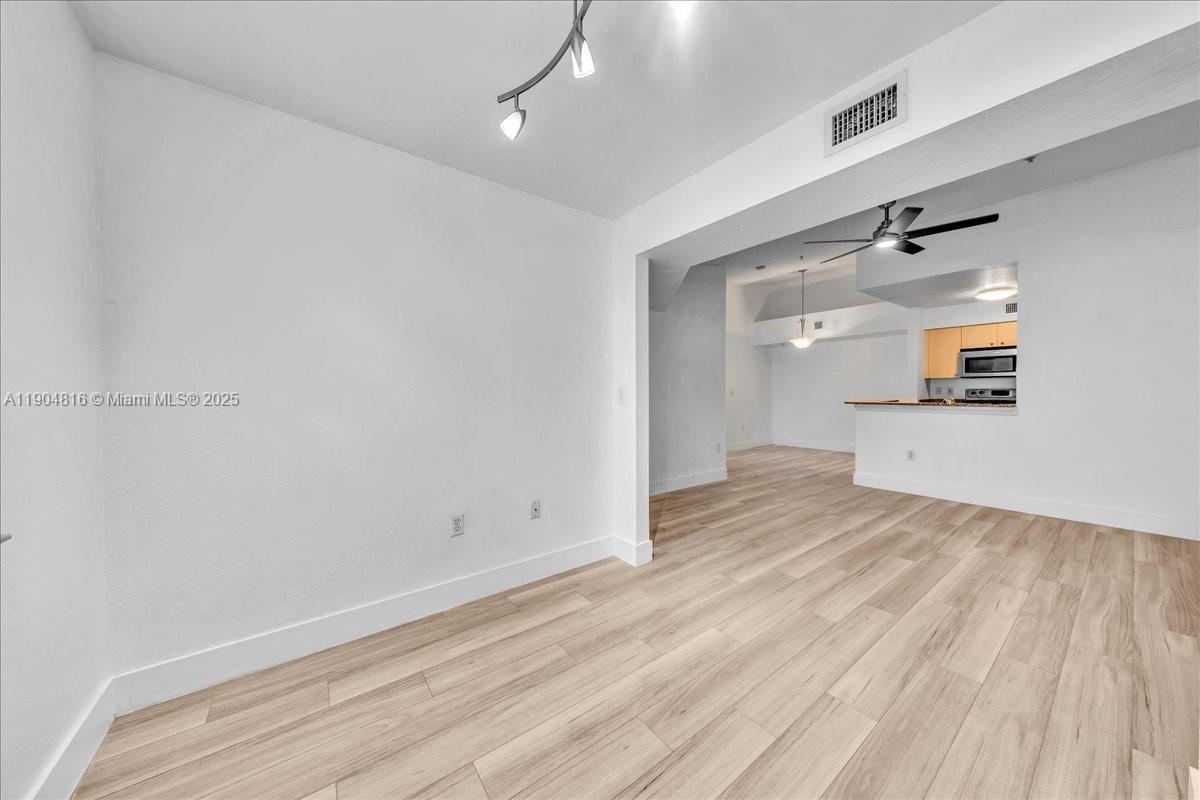 AVENTINE AT MIRAMAR CONDO - Residential Lease