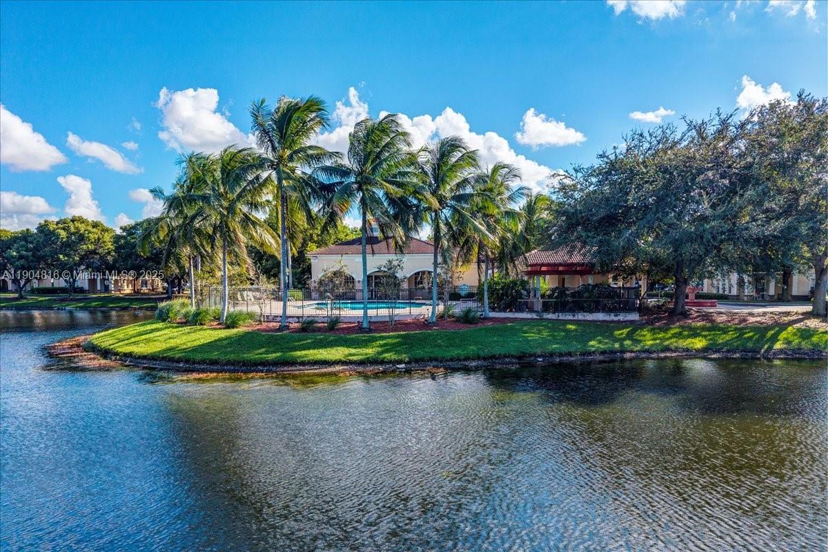 AVENTINE AT MIRAMAR CONDO - Residential Lease