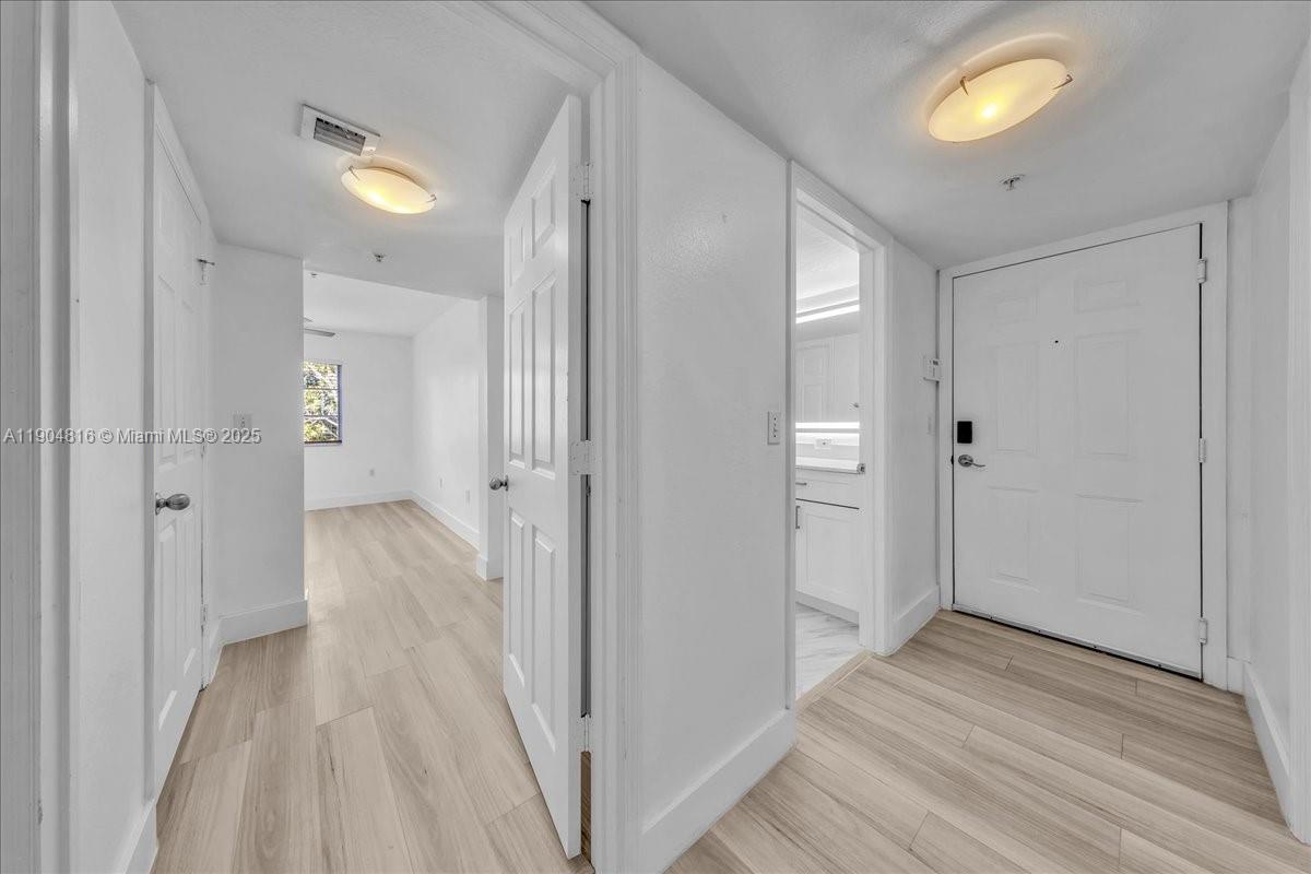 AVENTINE AT MIRAMAR CONDO - Residential Lease