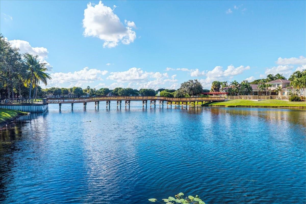 AVENTINE AT MIRAMAR CONDO - Residential Lease