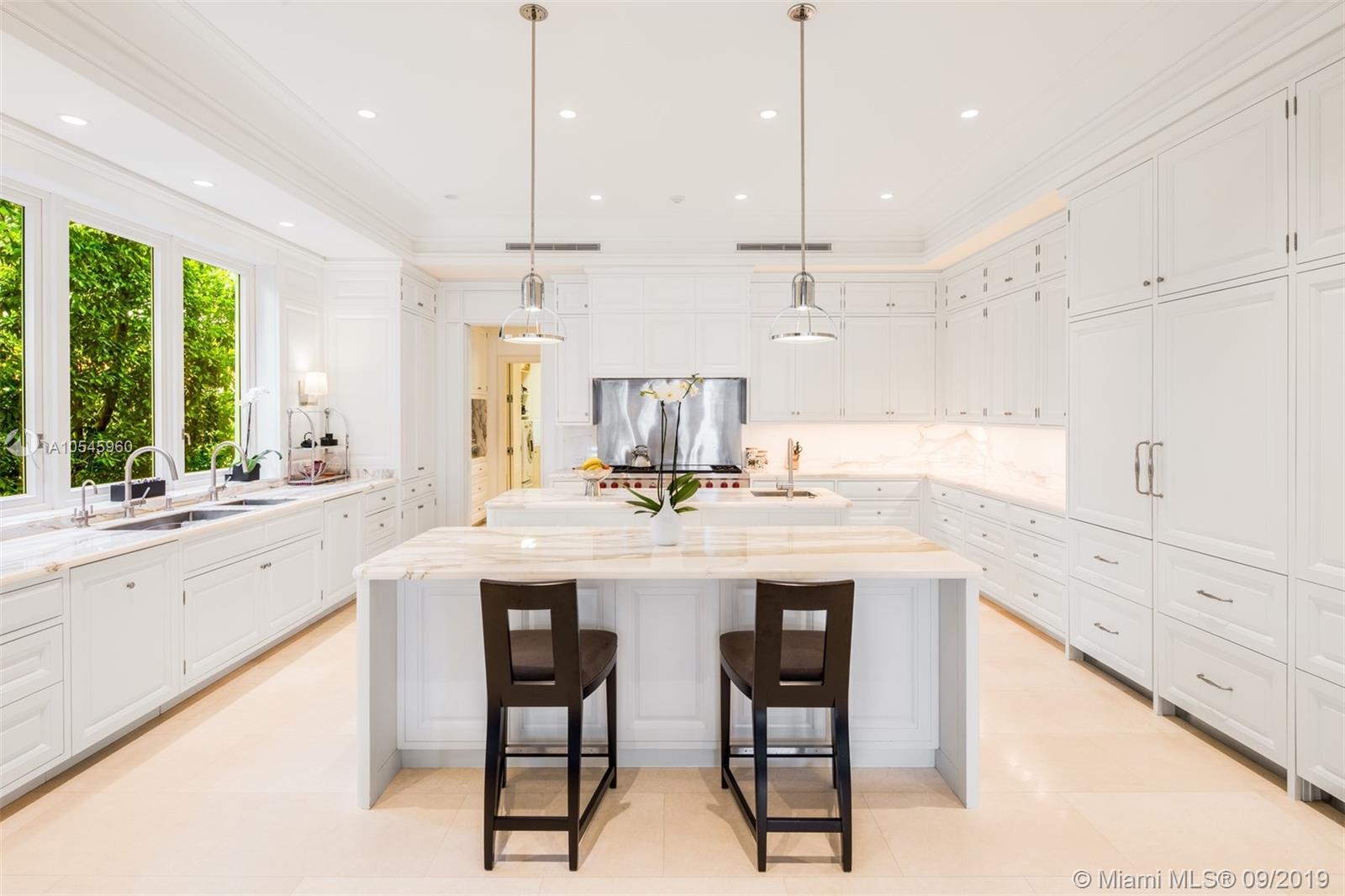 SUNSET ISLANDS-ISLAND NO - Residential