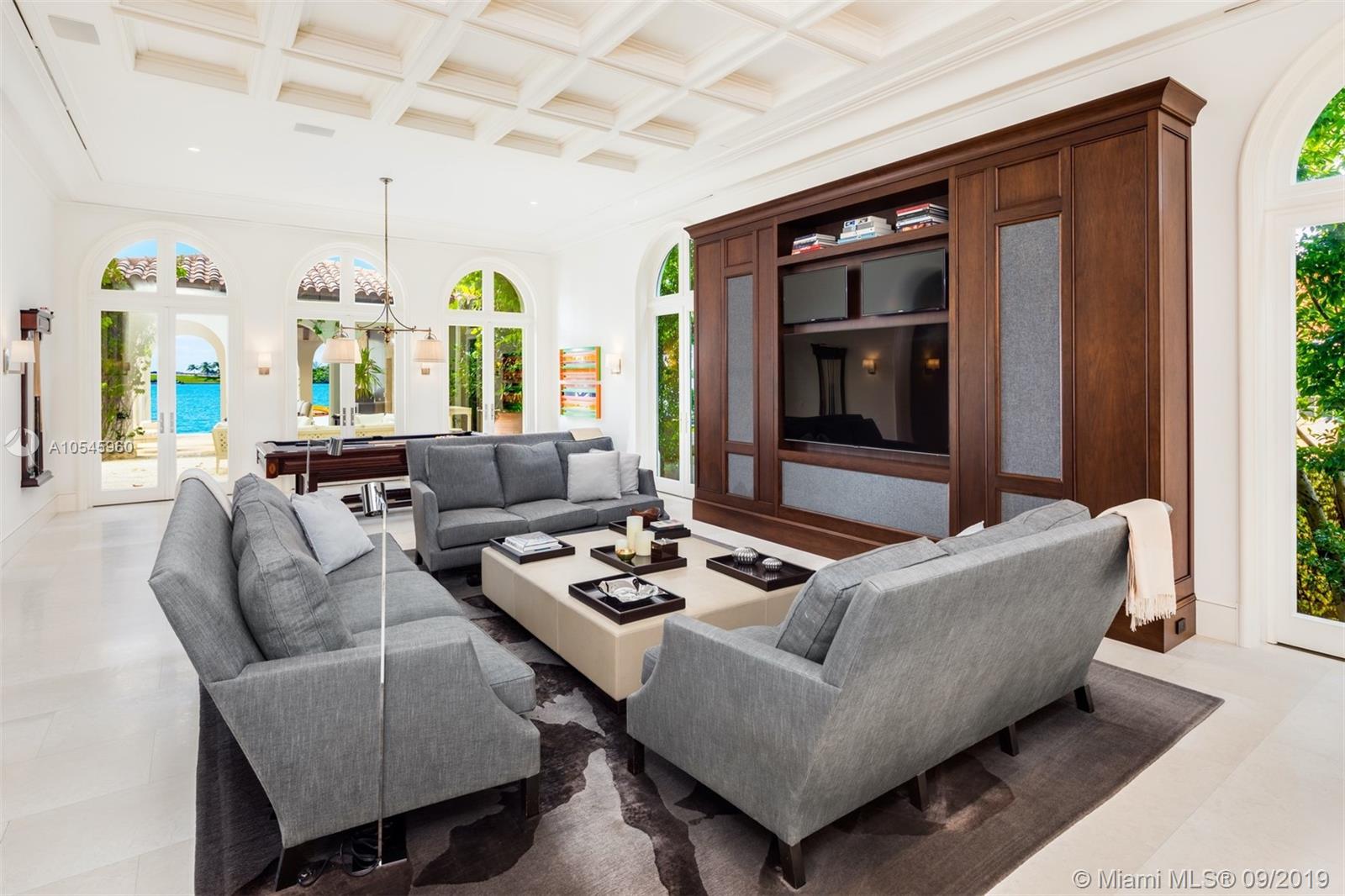 SUNSET ISLANDS-ISLAND NO - Residential