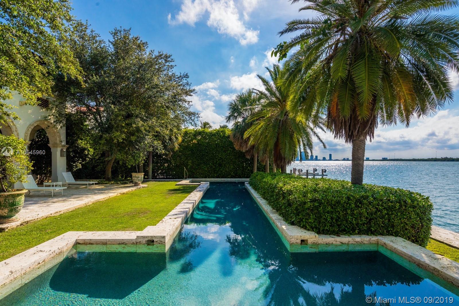 SUNSET ISLANDS-ISLAND NO - Residential