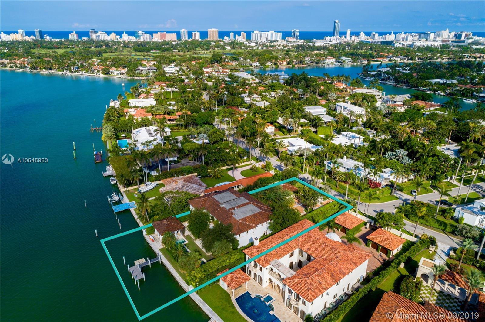 SUNSET ISLANDS-ISLAND NO - Residential