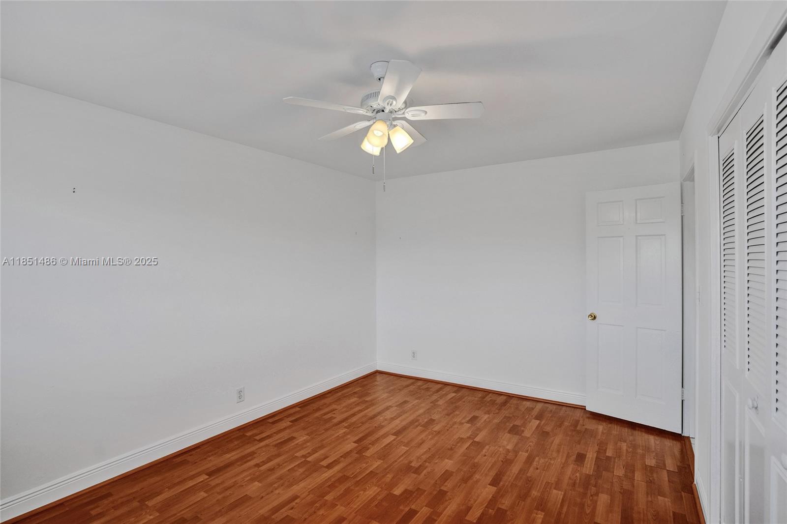 HAWTHORNE VILLAGE INC CON - Residential