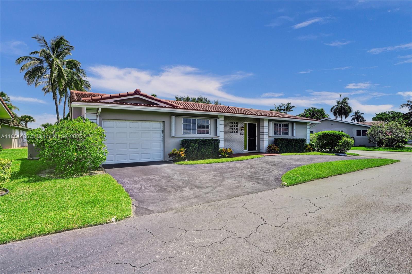 HAWTHORNE VILLAGE INC CON - Residential