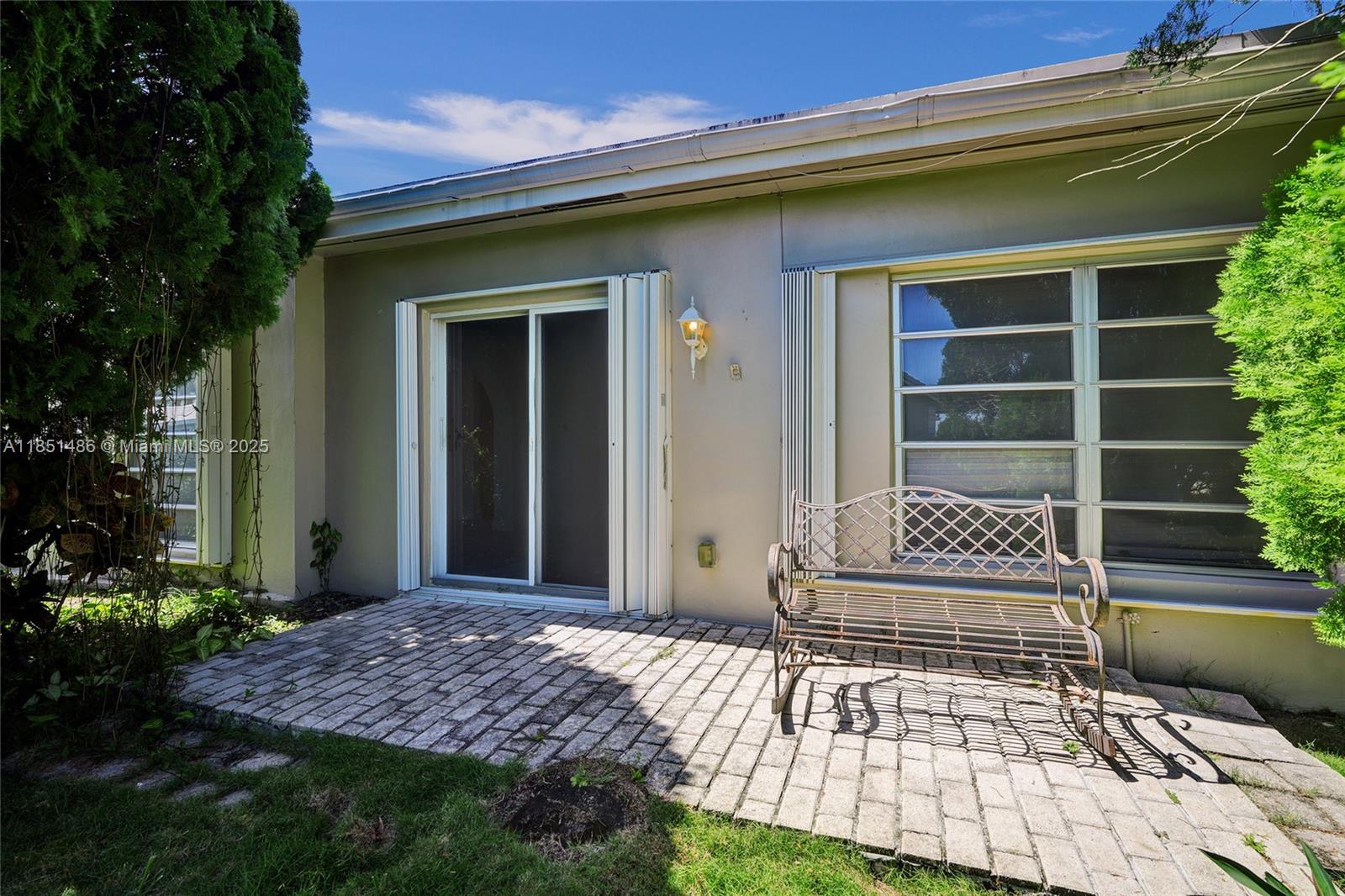 HAWTHORNE VILLAGE INC CON - Residential