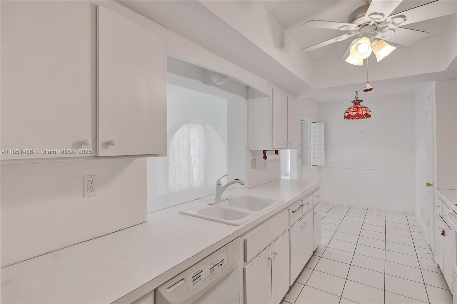 HAWTHORNE VILLAGE INC CON - Residential