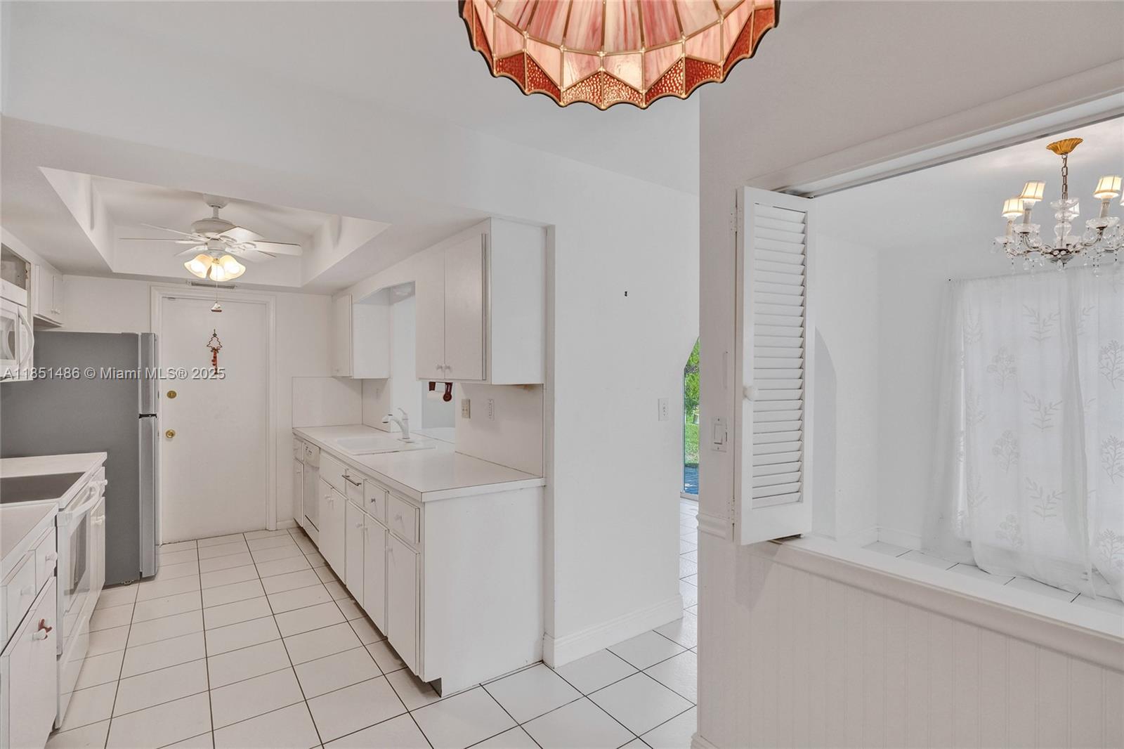 HAWTHORNE VILLAGE INC CON - Residential