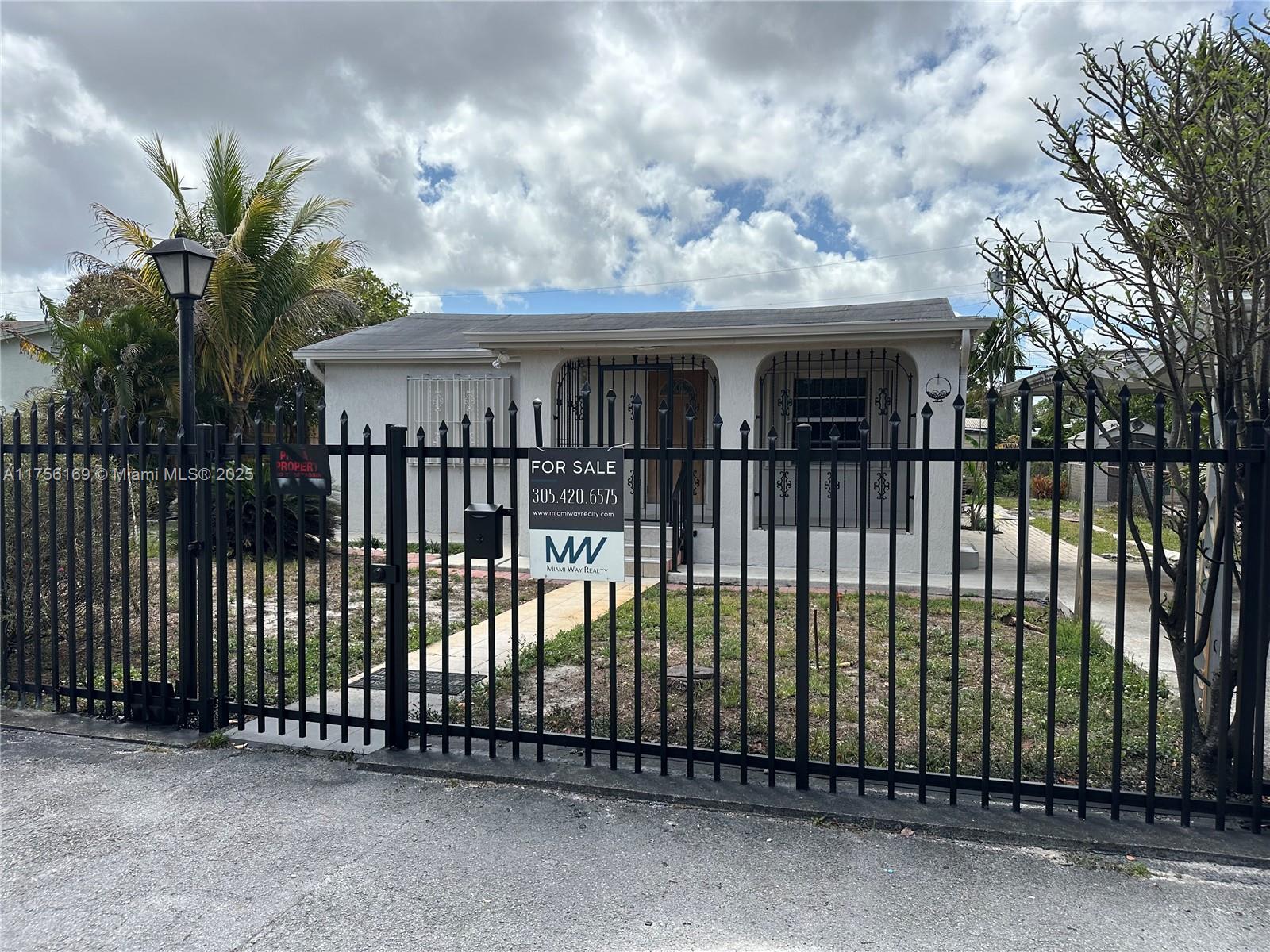 10500 Nw 32nd Ct, Miami, Broward County, Florida - 3 Bedrooms  
3 Bathrooms - 
