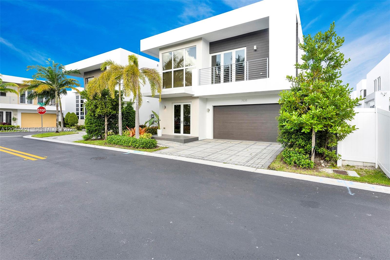 7535 NW 98th Ave 7535