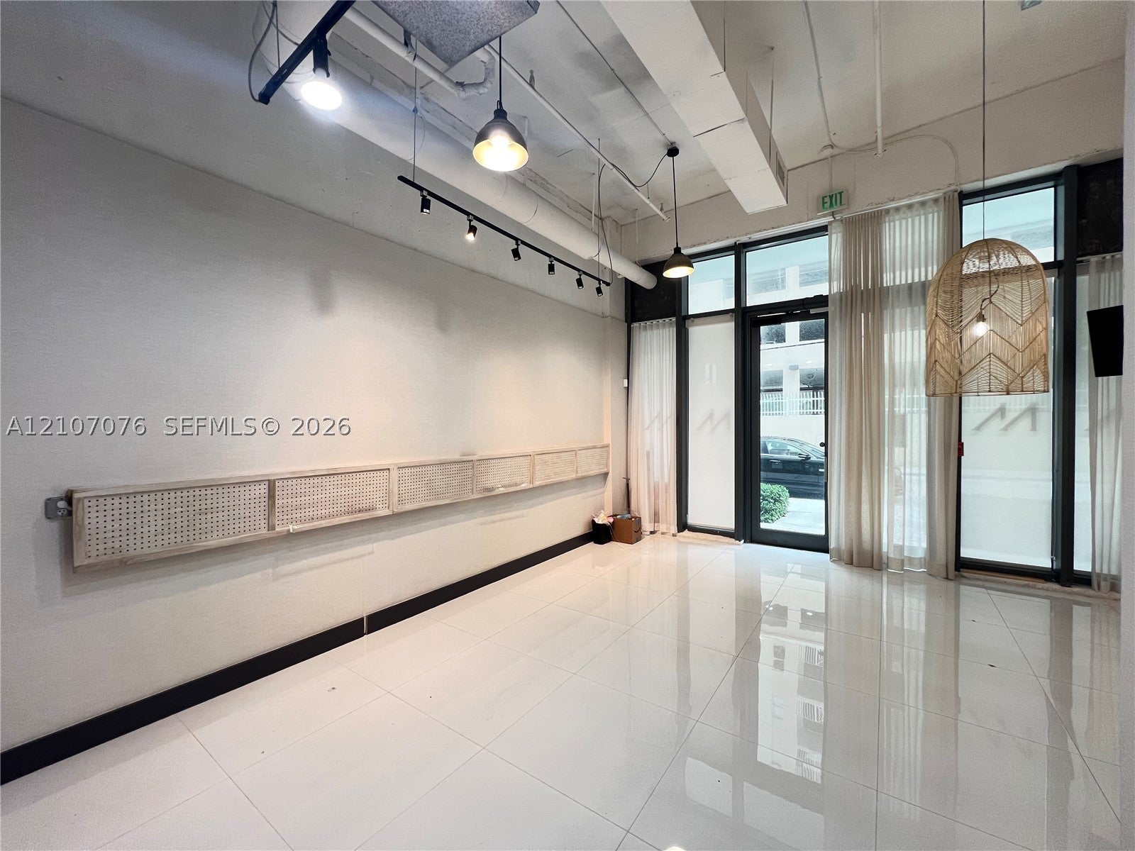 475 NE 30 terrace CU-5