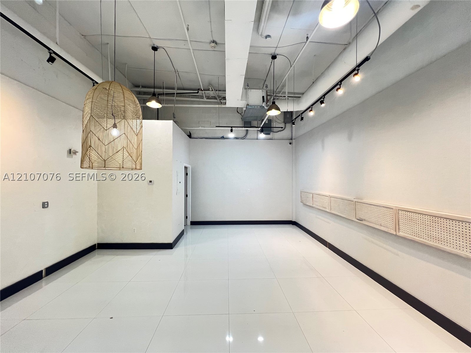 475 NE 30 terrace CU-5