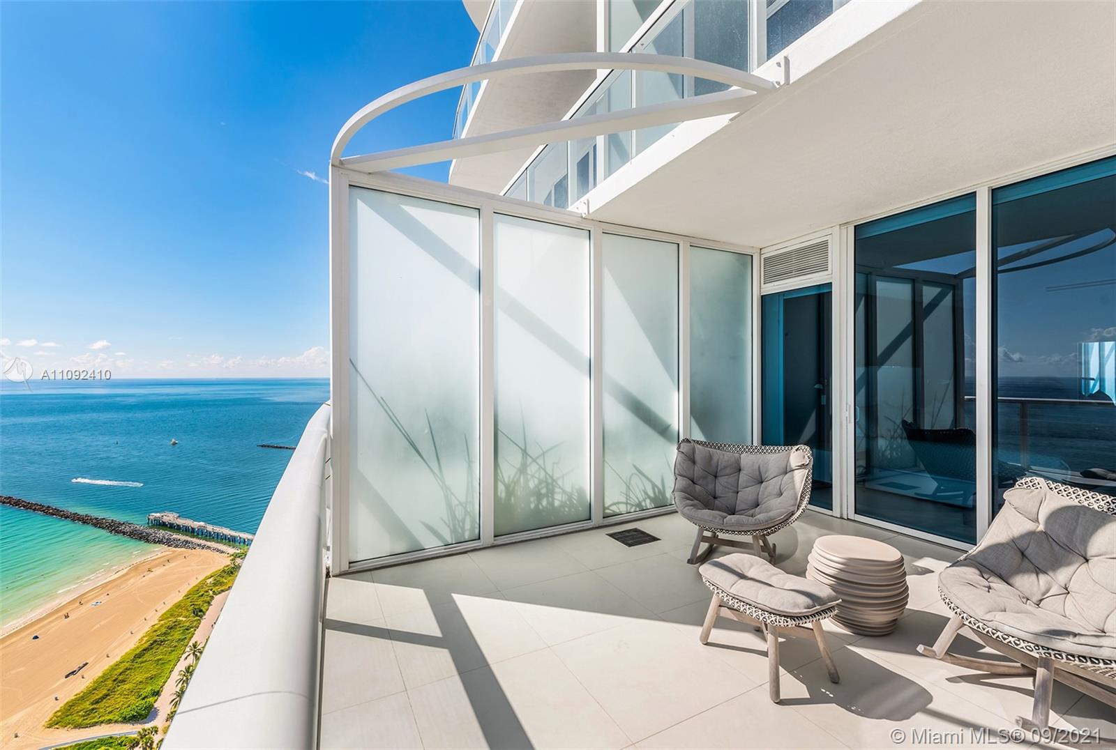 CONTINUUM ON SOUTH BEACH - Residential