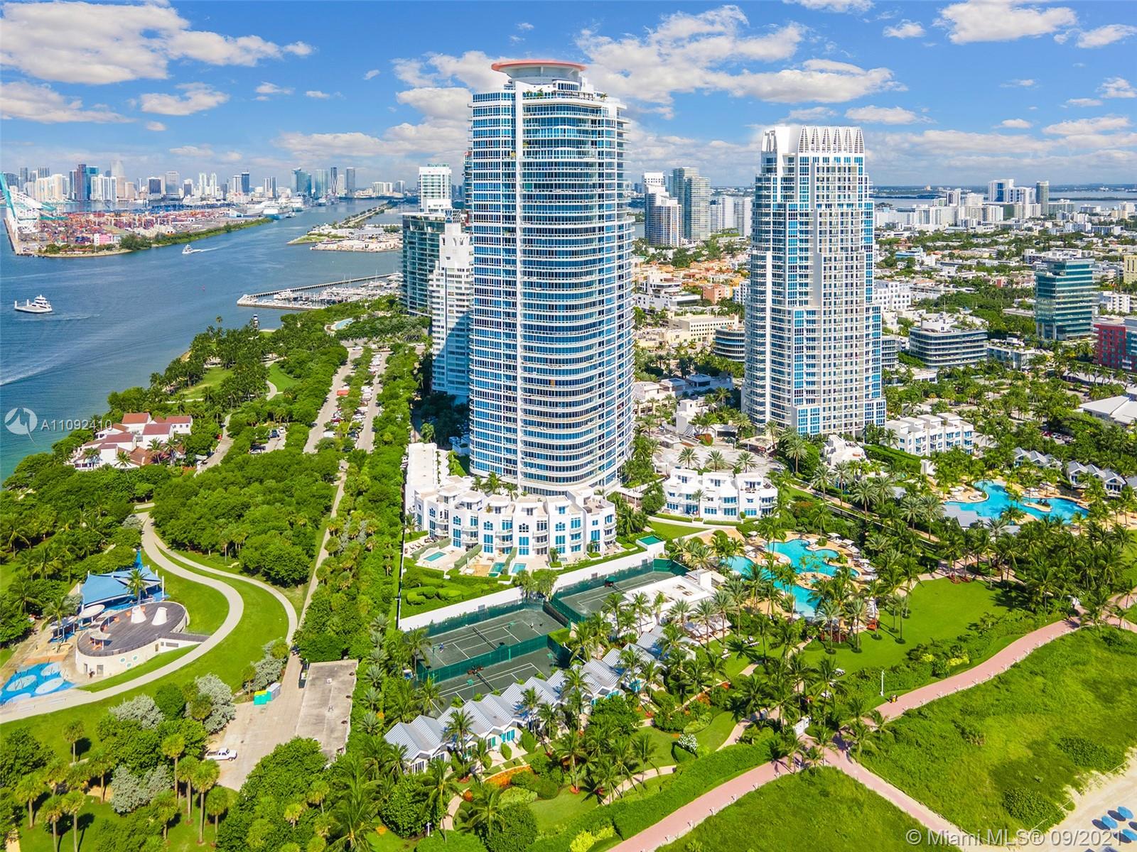 CONTINUUM ON SOUTH BEACH - Residential