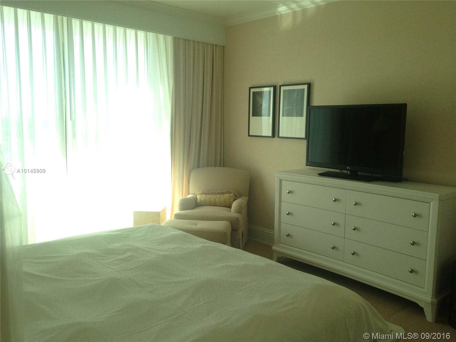 FONTAINEBLEAU II CONDO - Residential Lease