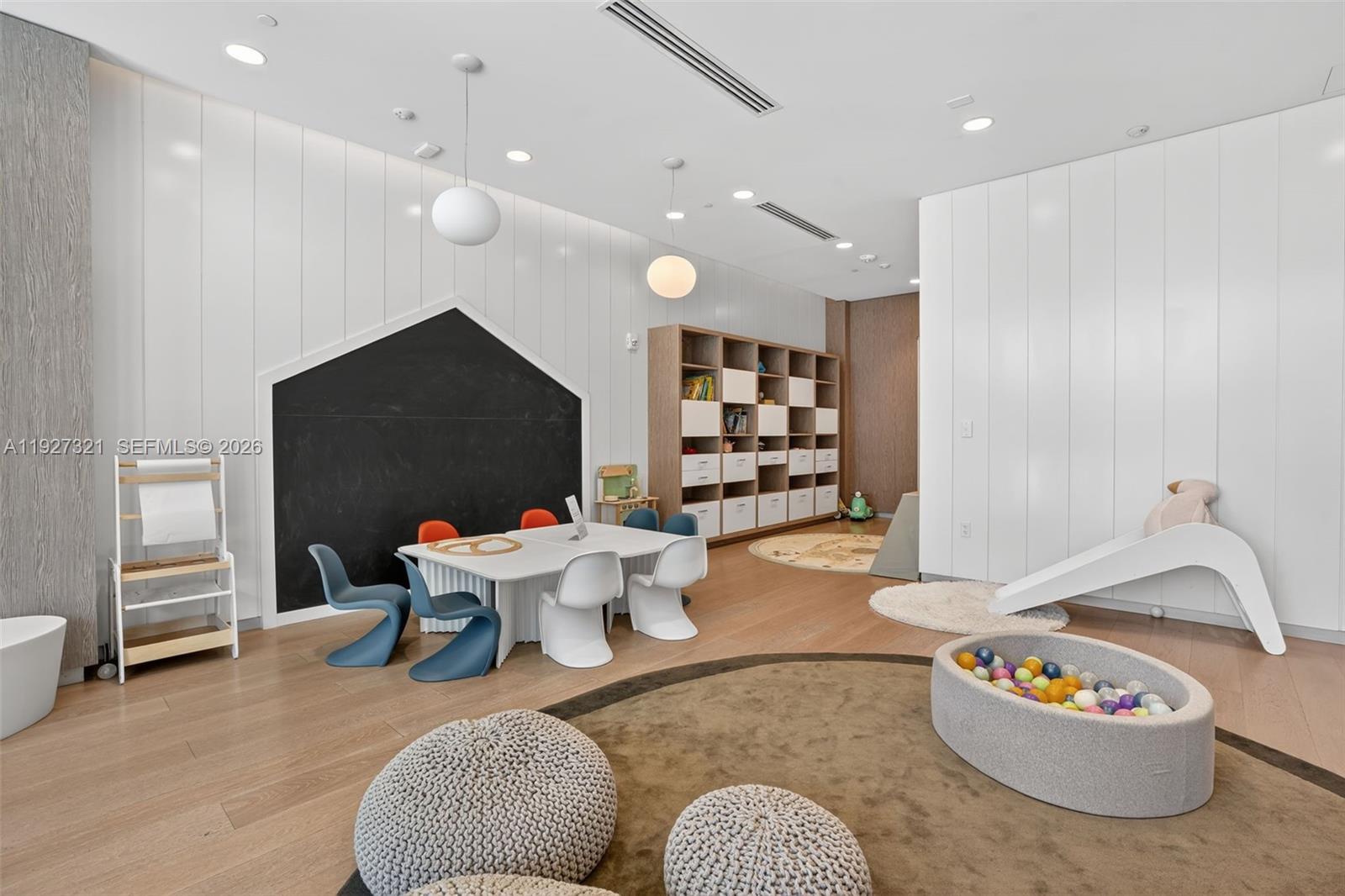 AMD PL OF 2ND OCEAN FRONT - Residential