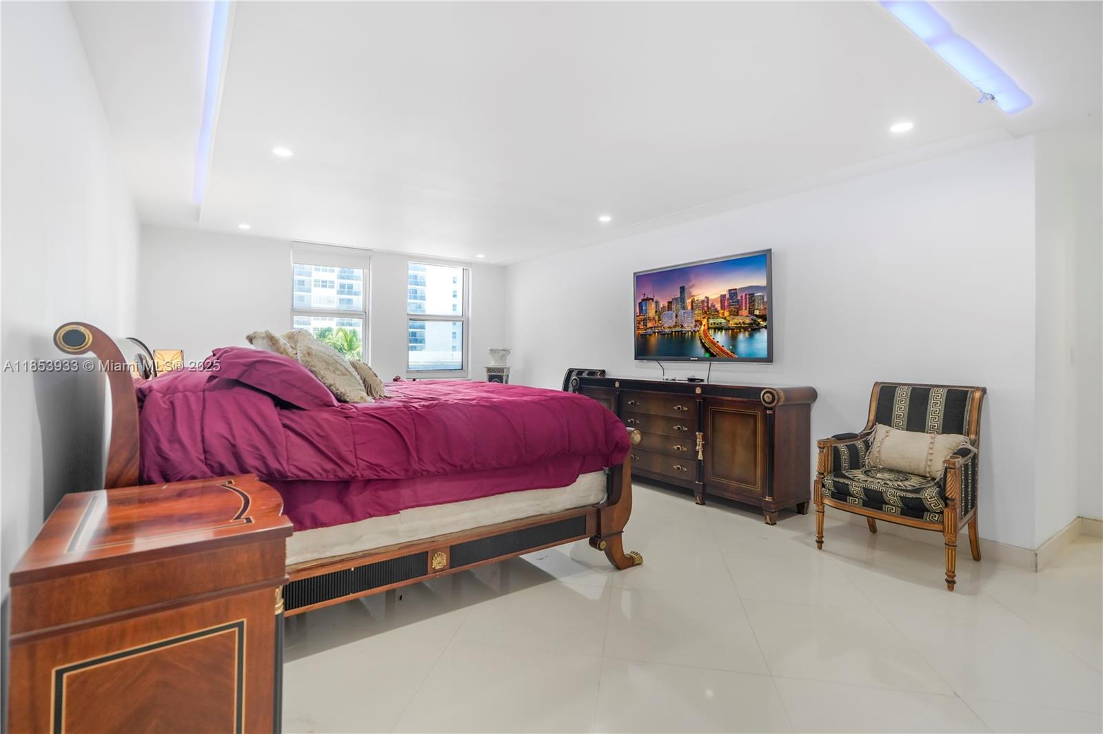 MALAGA TOWERS CONDO - Residential Lease