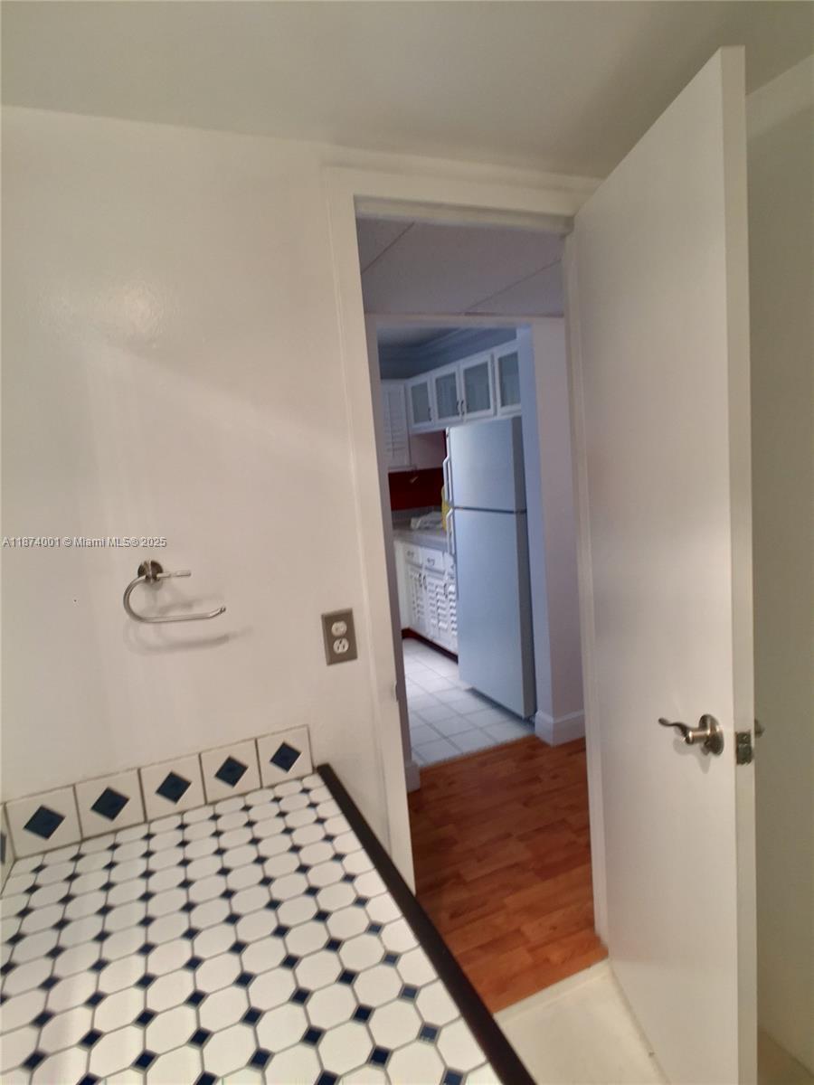 PALMS OF ALTON ROAD CONDO - Residential