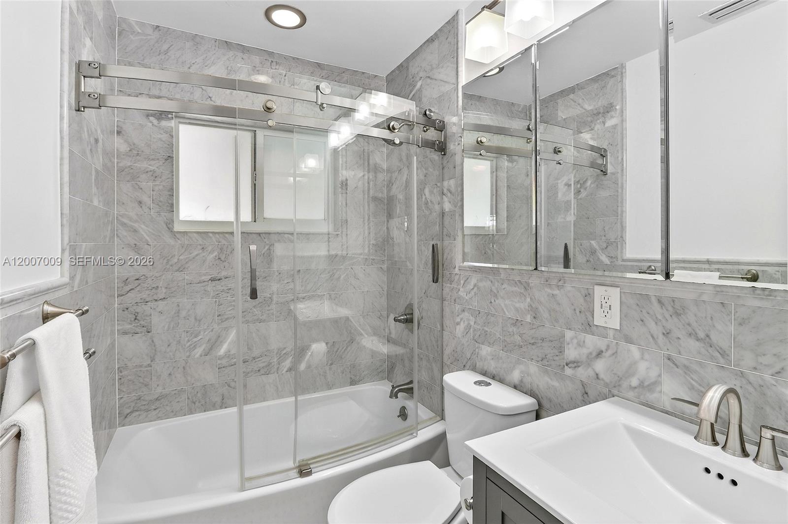 C GAB RIVIERA SEC PT 2 RE - Residential