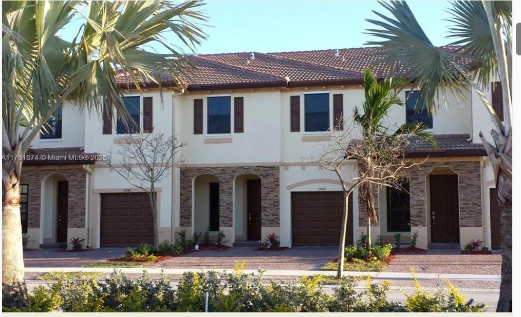 Rental Property at Address Not Disclosed, Homestead, Miami-Dade County, Florida - Bedrooms: 3 
Bathrooms: 3  - $2,580 MO.