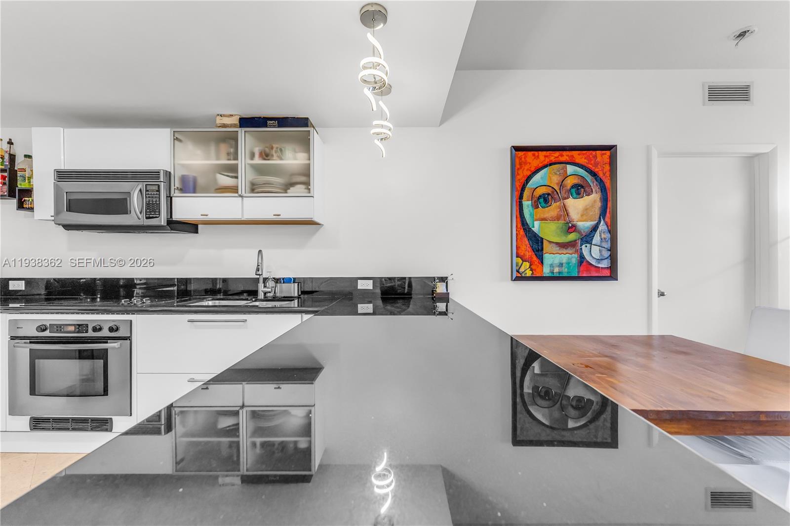 BLUE BAY TOWER CONDO - Residential