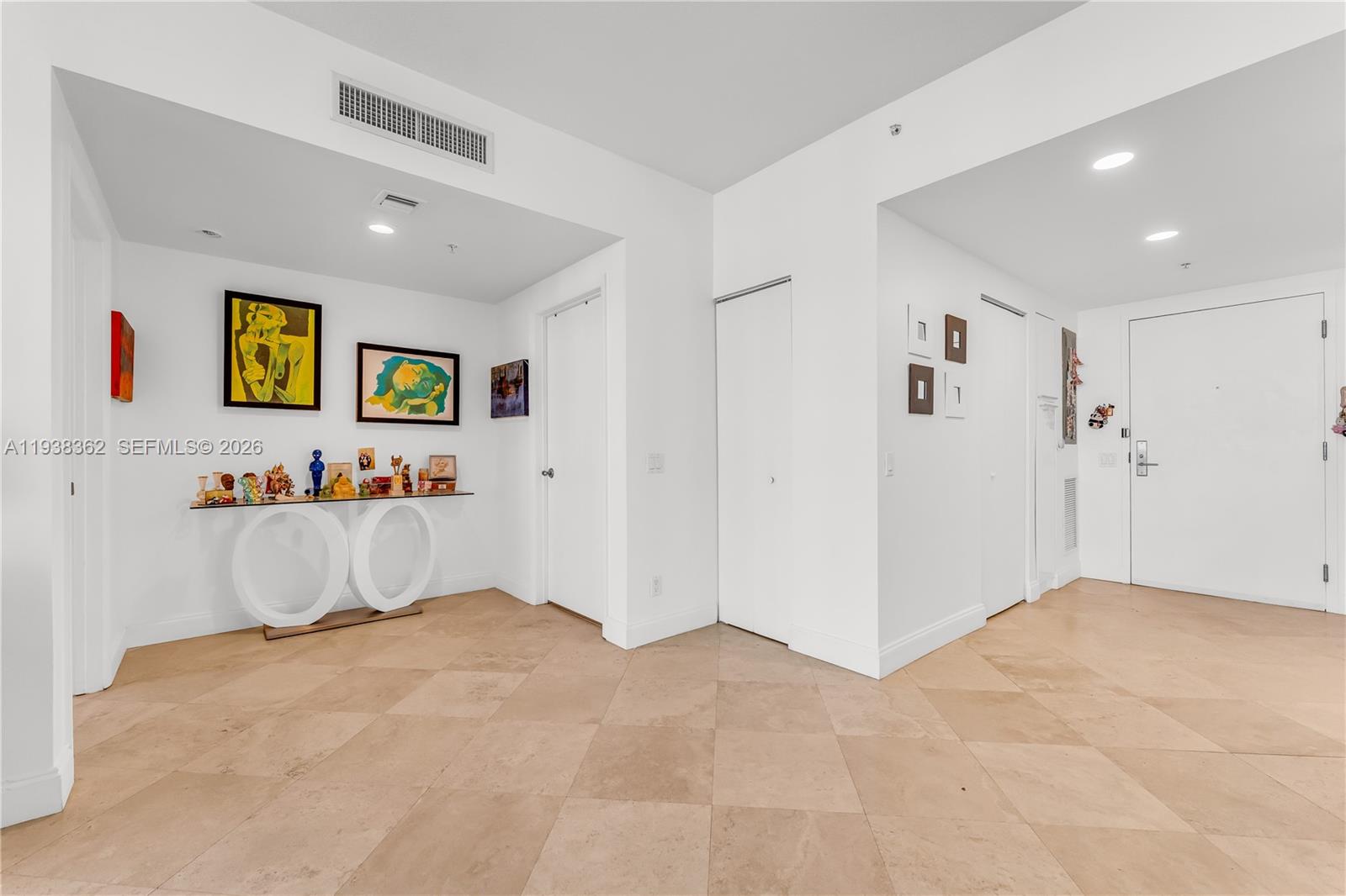 BLUE BAY TOWER CONDO - Residential