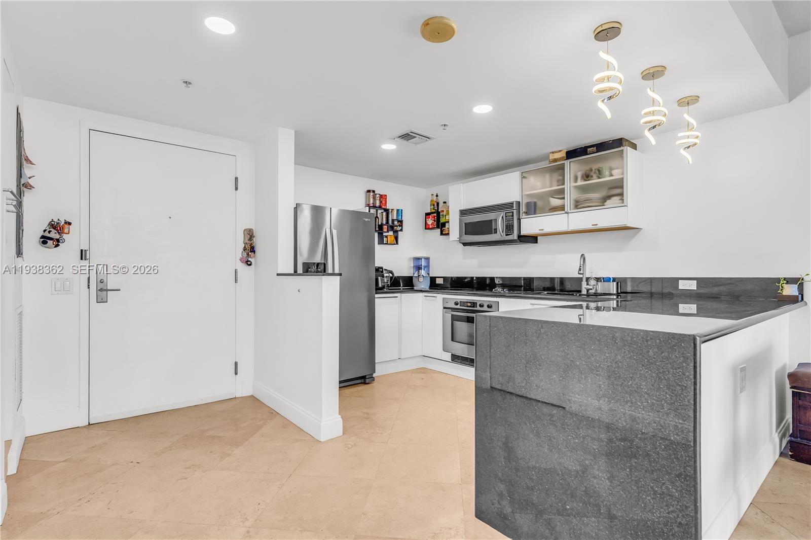 BLUE BAY TOWER CONDO - Residential