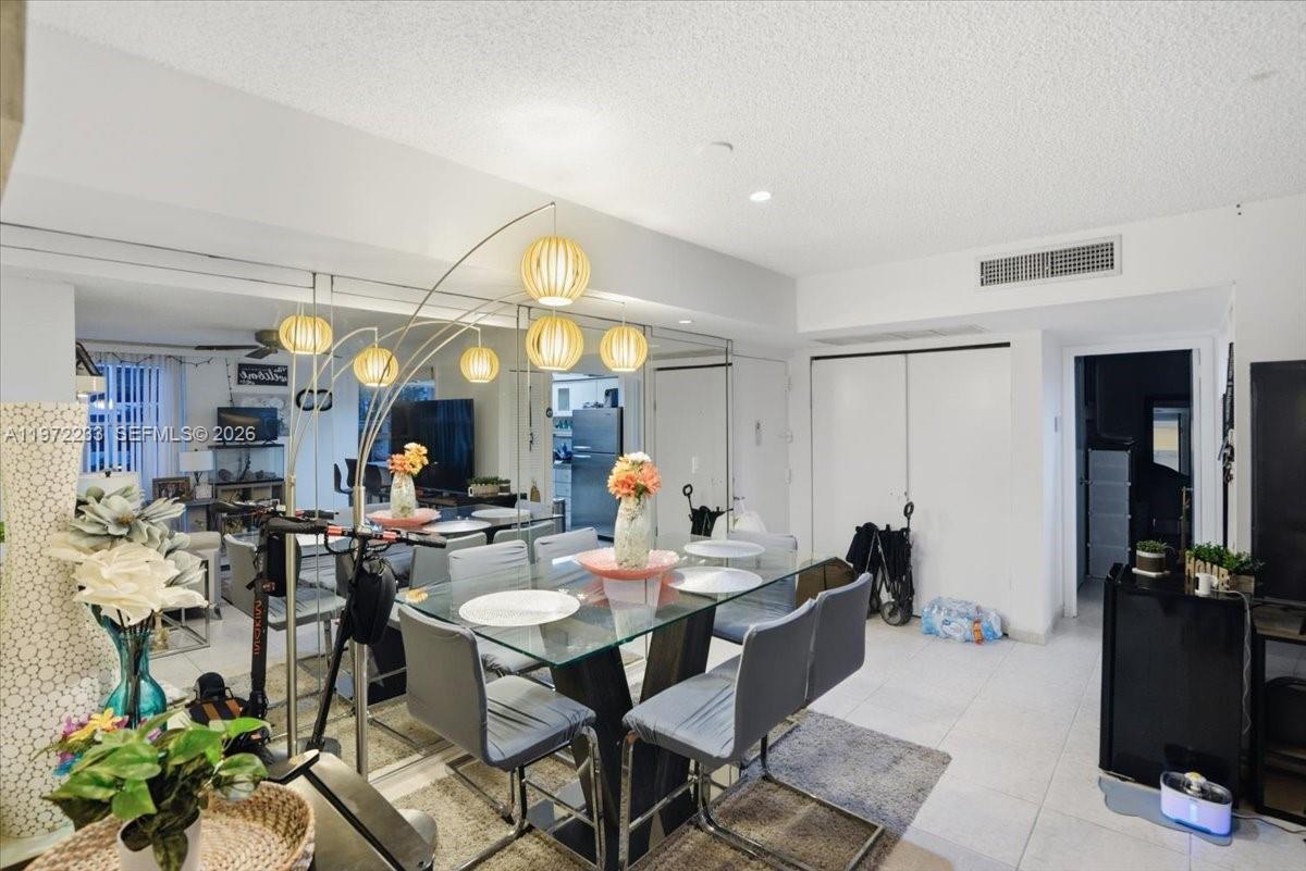 AVILA CONDO - Residential