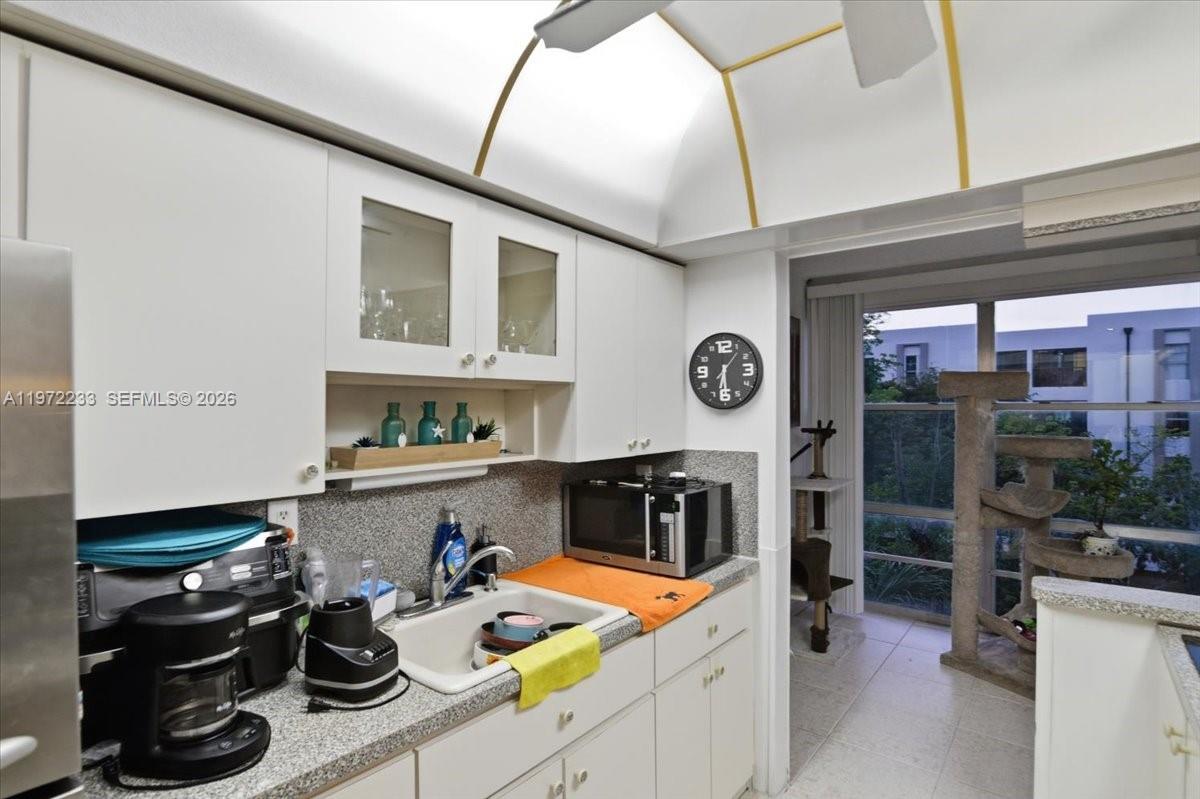 AVILA CONDO - Residential