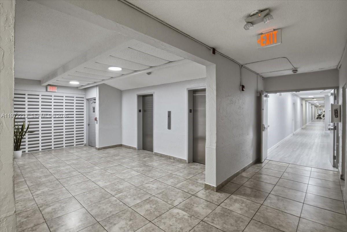 AVILA CONDO - Residential