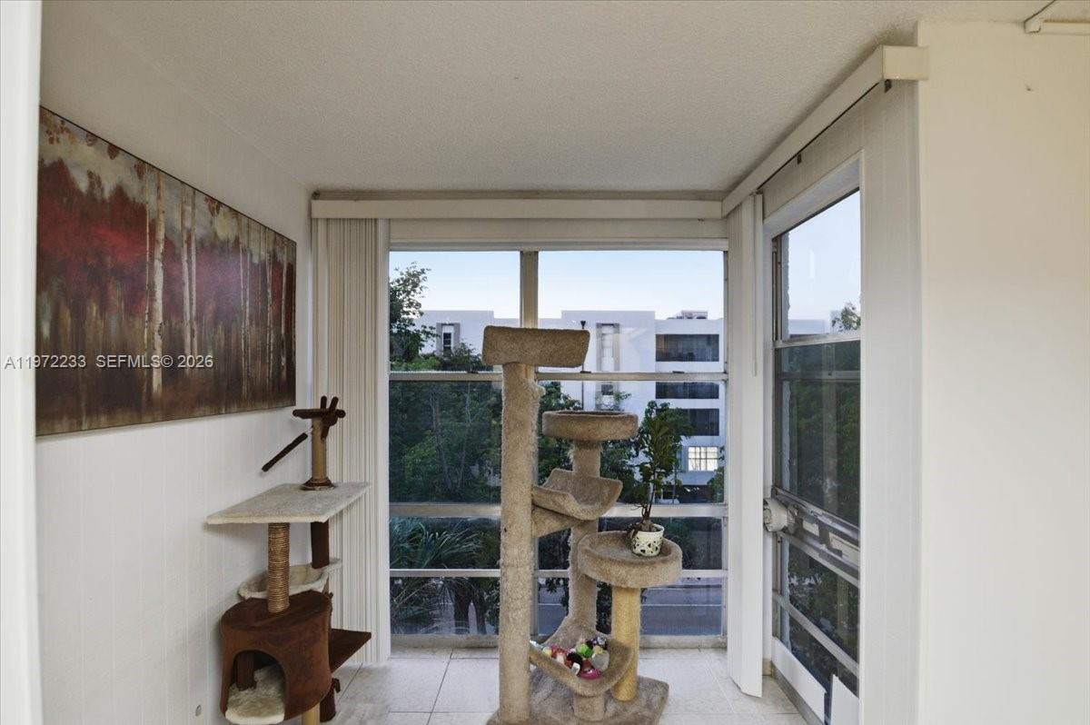 AVILA CONDO - Residential