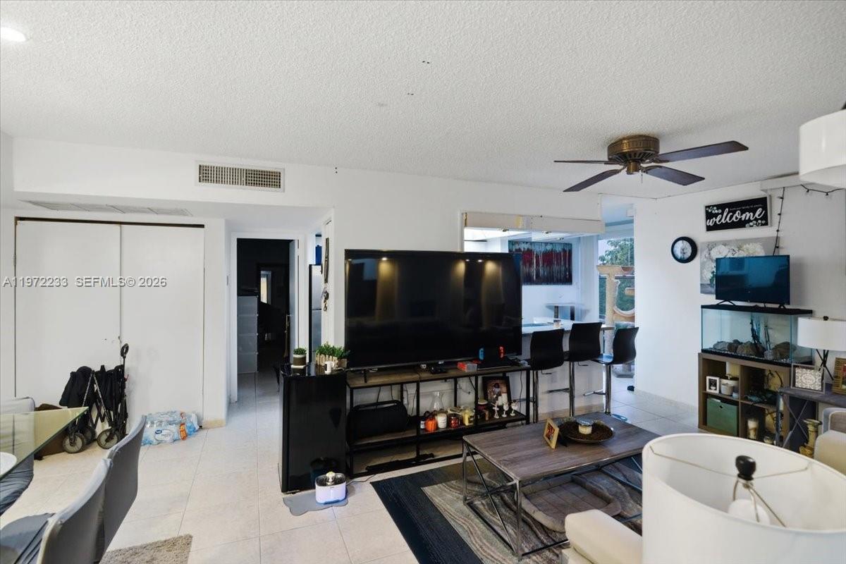 AVILA CONDO - Residential