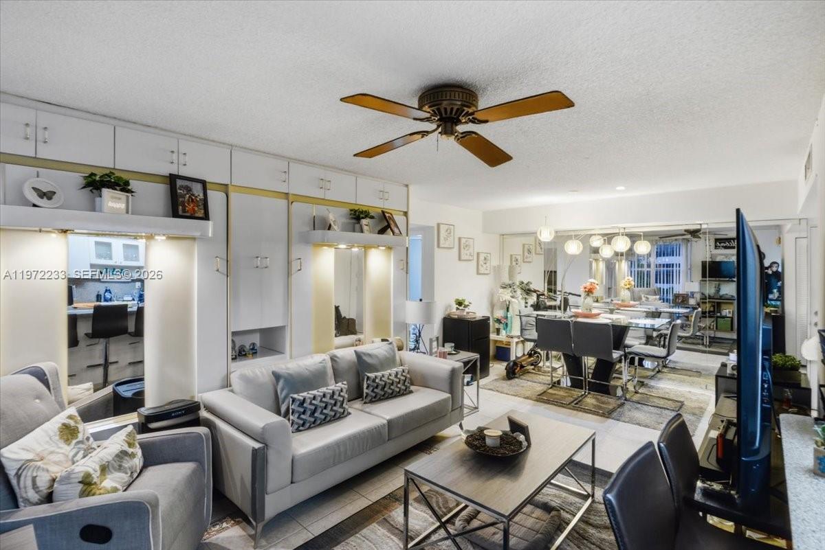 AVILA CONDO - Residential