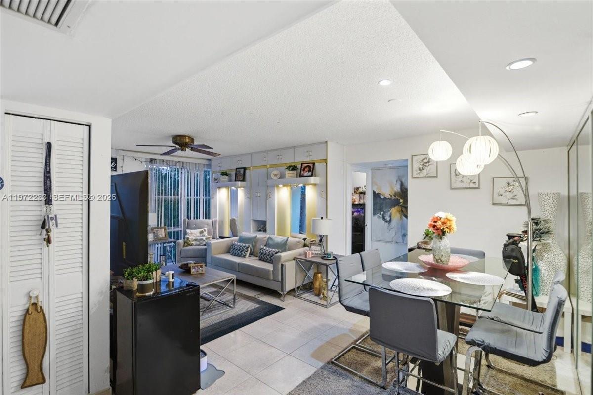 AVILA CONDO - Residential