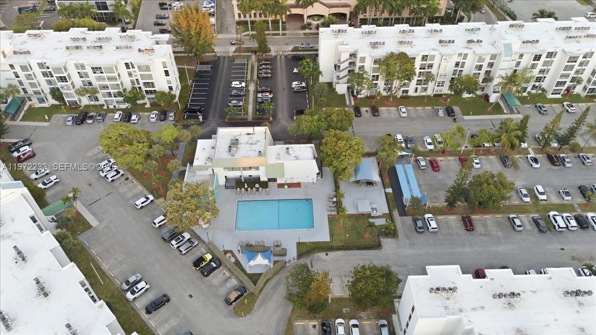 AVILA CONDO - Residential