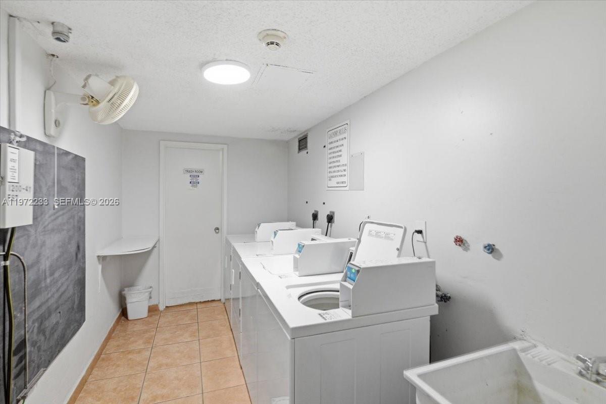 AVILA CONDO - Residential